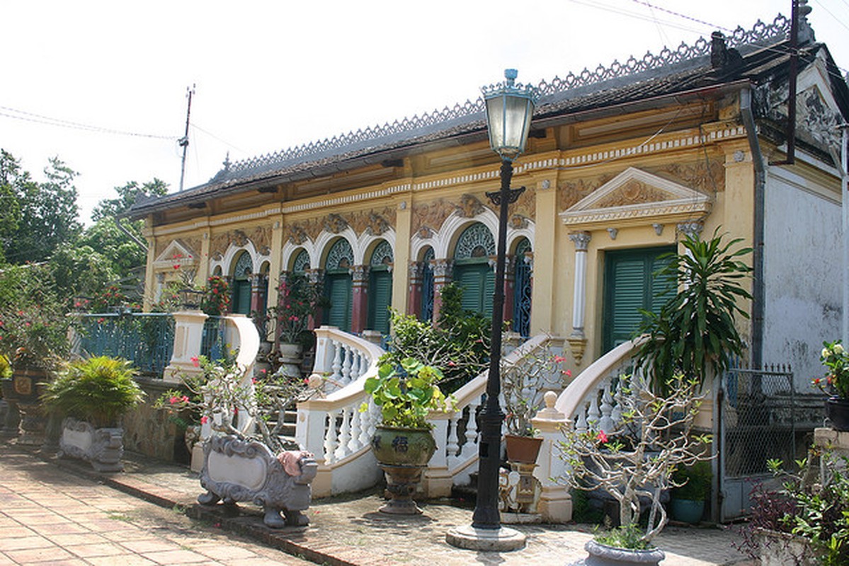 Chiem nguong nhung nha co tram tuoi dinh dam o Nam Bo-Hinh-8